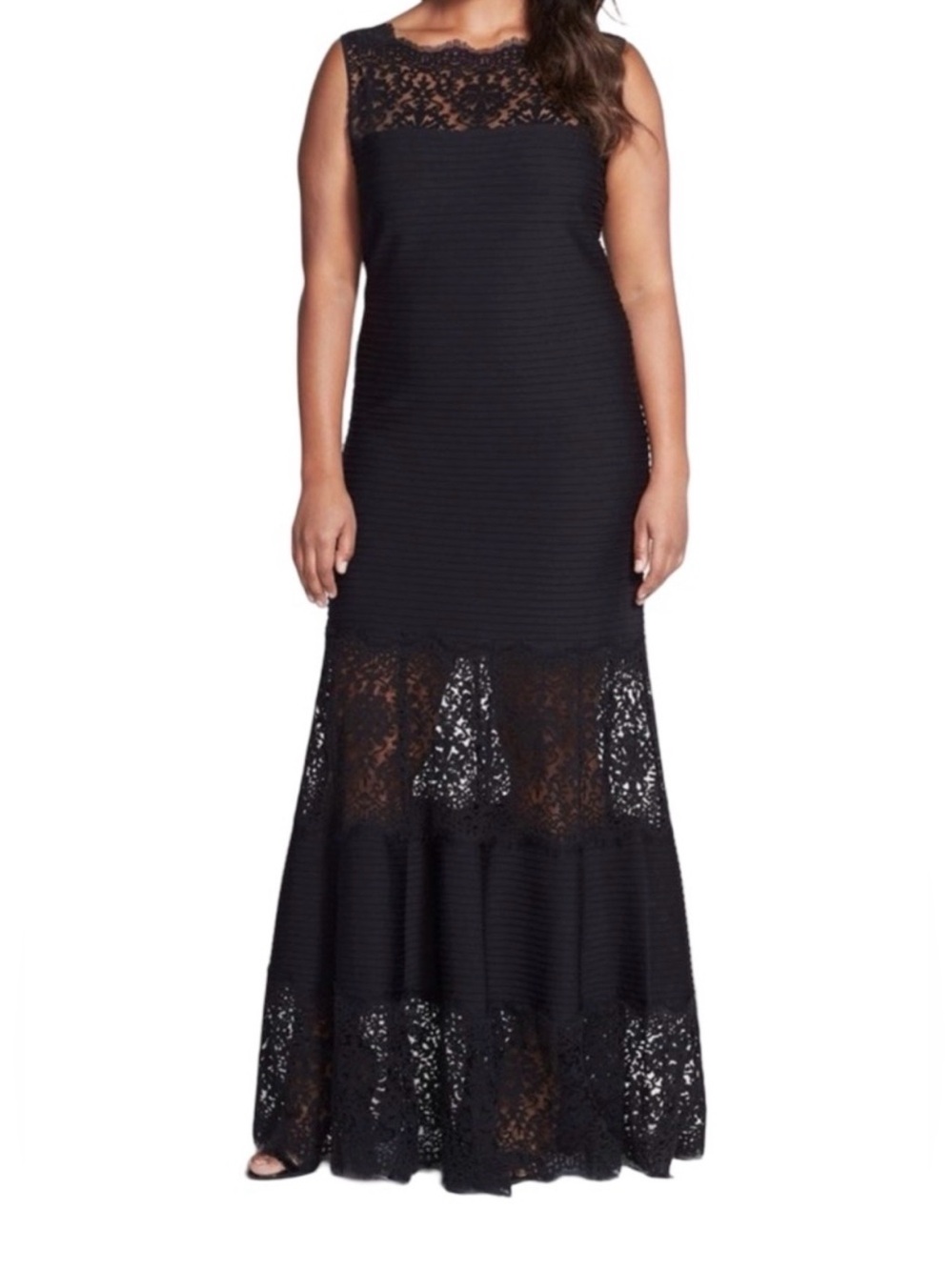 Tadashi Shoji Illusion Lace Pintuck Gown Black Large
